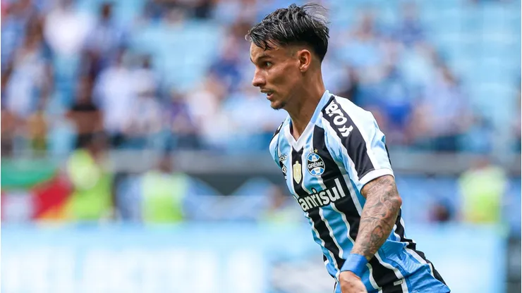 Ferreirinha jogador do Gremio durante partida contra o Aimore no estadio Arena do Gremio pelo campeonato Gaucho 2023. Foto: Maxi Franzoi/AGIF