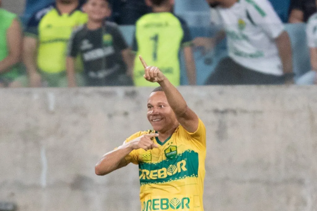 Wellington Silva pelo Cuiabá. Foto: Gil Gomes/AGIF