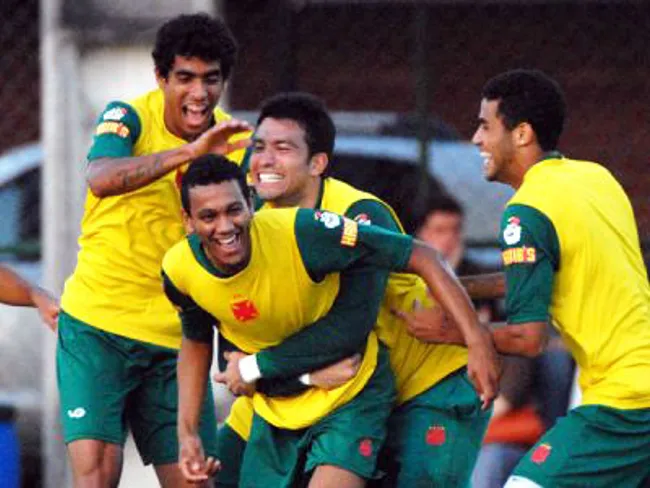 Souza em treino no Vasco. Fonte: Flickr Vasco da Gama