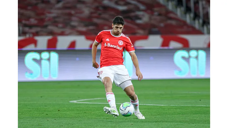 Inter que mer do futebol italiano para substituir Jhonny. Foto: Fernando Alves/AGIF