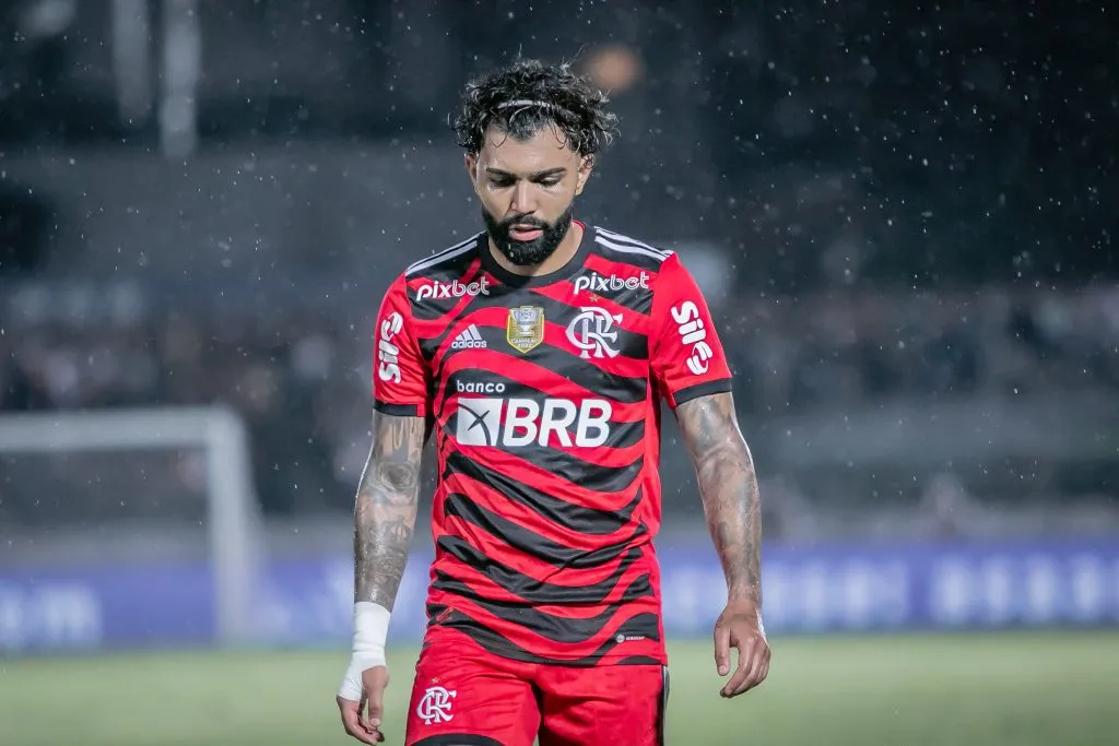 Gabigol teve um ano ruim em 2023 – Foto: Fernando Teramatsu/AGIF.