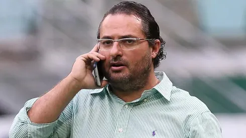 Alexandre Mattos promete um mercado agressivo no Vasco desde agora - Foto: César Greco/SEP