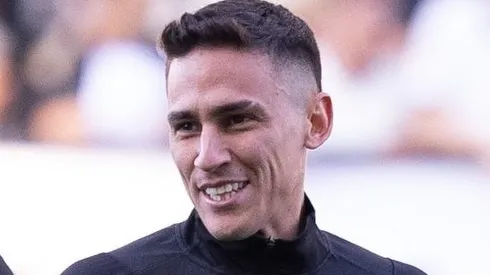 Matias Rojas, jogador do Corinthians, durante aquecimento antes da partida contra o America-MG no estadio Arena Corinthians pelo campeonato Copa do Brasil 2023. Foto: Ettore Chiereguini/AGIF