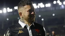 Rossi tem grande identificação com a torcida do Vasco e confirmou futuro nesta segunda-feira - Foto: Wagner Meier/Getty Images