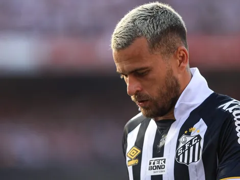 Santos esquece LL e contata meia de R$ 250 mil para a Série B