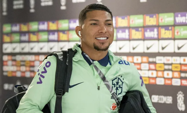 Roy, atuando pela Seleção Brasileira – Foto: Joilson Marconne / CBF