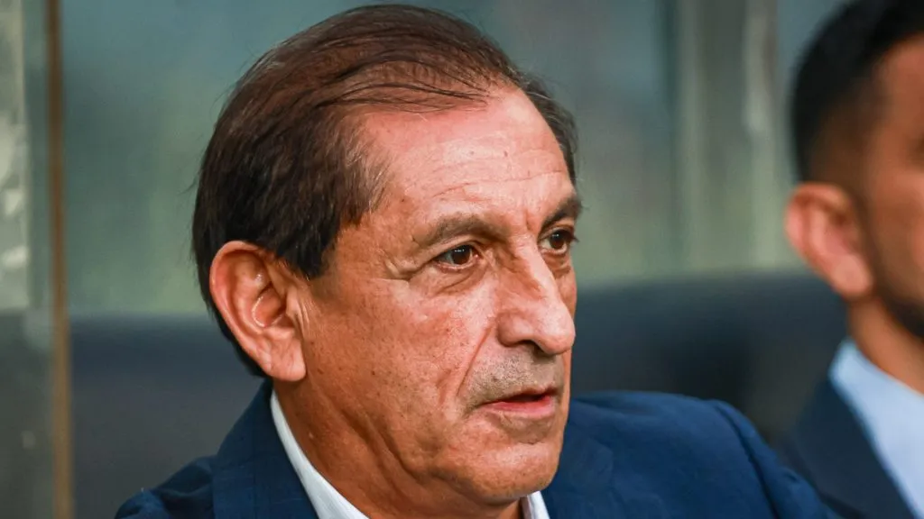 Treinador Ramón Díaz