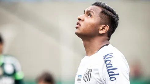 Foto: Raul Baretta/Santos FC - Morelos tem futuro indefinido