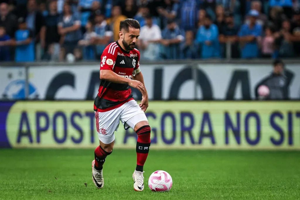 Everton Ribeiro, jogador do Flamengo - Foto: Maxi Franzoi/AGIF