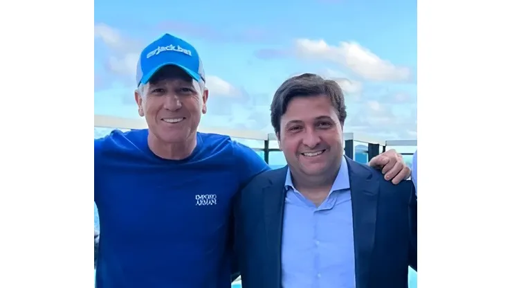 Renato Gaúcho, treinador e Alberto Guerra, presidente do GrêmioRenato Gaúcho, treinador, e Alberto Guerra, presidente do Grêmio - Foto: Divulgação/Grêmio