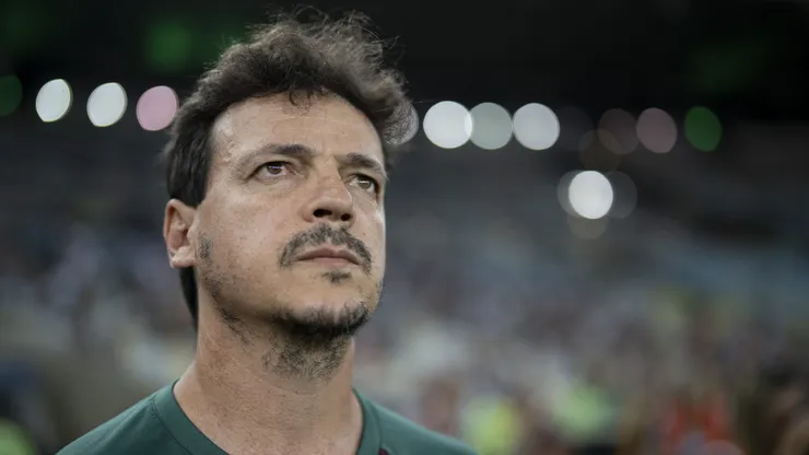 Para o Mundial de Clubes, Fernando Diniz possui dúvida na equipe titular. Foto: Jorge Rodrigues/AGIF