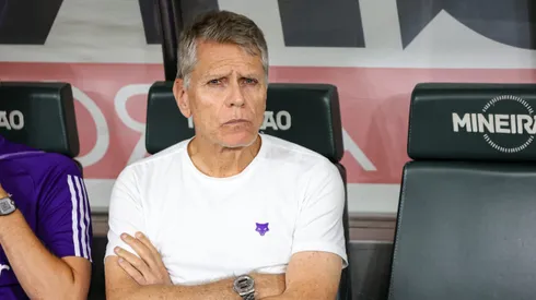 Raposa terá outra postura para contratar jogadores. Foto: Gilson Lobo/AGIF