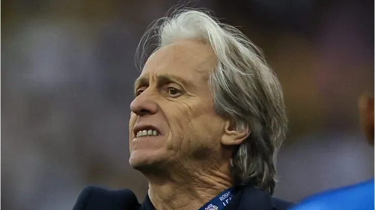 Jorge Jesus é o atual treinador do Al-Hilal. Foto: Yasser Bakhsh/Getty Images.