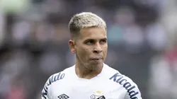 Soteldo não deve permanecer no Santos. Foto: Jorge Rodrigues/AGIF