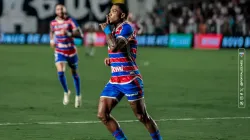 Marinho comemorando gol contra o Santos. Foto: Mateus Lotif / Fortaleza