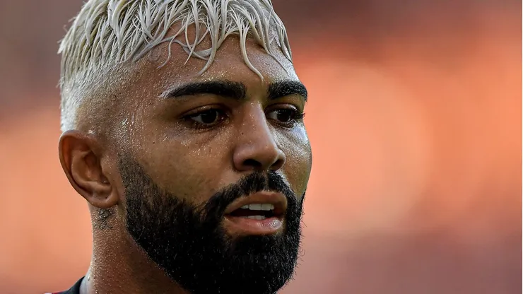 Foto: Thiago Ribeiro/AGIF - Gabigol em partida pelo Flamengo no Campeonato Brasileiro