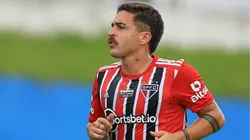 Gabriel Neves, meio-campista do São Paulo - Foto: Marcello Zambrana/AGIF