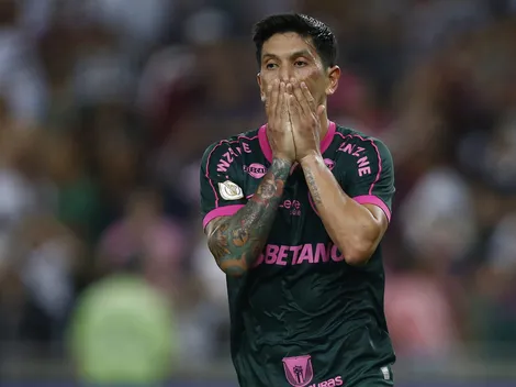 Apareceu o escudo do Flamengo! Cano comete gafe e Nação pira