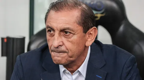 Ramón Díaz, técnico do Vasco. O comandante quer mudanças - Foto: Robson Mafra/AGIF