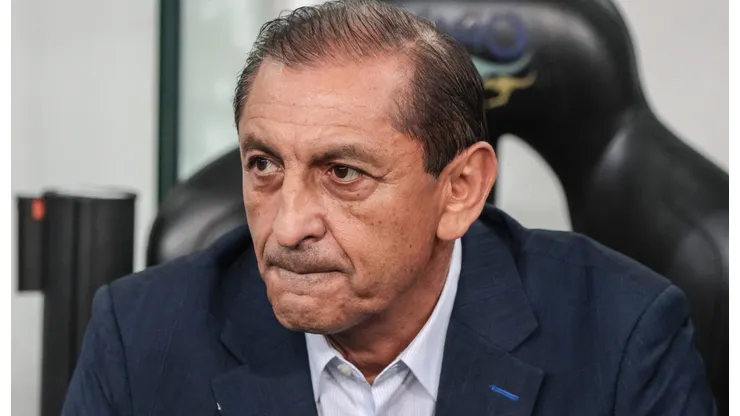 Ramón Díaz, técnico do Vasco. O comandante quer mudanças - Foto: Robson Mafra/AGIF