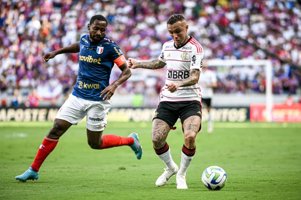 Foto: Kely Pereira/AGIF – Everton Cebolinha passou a atuar mais desde que Tite chegou ao Flamengo