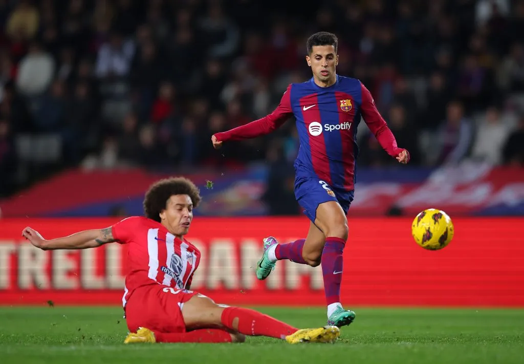Barcelona e Atletico de Madrid: Equipes entram em campo visando buscar o líder da competição (Foto Eric Alonso/Getty Images)