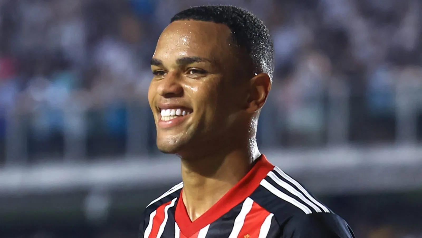 Juan pode ser vendido ao Ajax-HOL – Foto: Marcello Zambrana/AGIF.