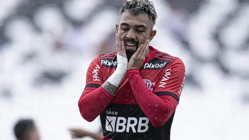 Gabigol jogador do Flamengo durante partida contra o Fluminense no estadio Engenhao pelo campeonato Carioca 2022. Foto: Jorge Rodrigues/AGIF