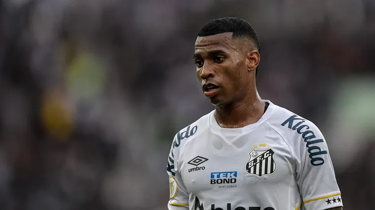 Foto: Thiago Ribeiro/AGIF - Jean Lucas interessa ao Vasco