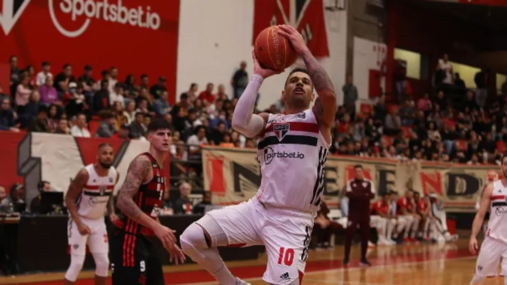 São Paulo e Flamengo fizeram uma das semifinais do último NBB. Reprodução/Instagram oficial de SPFC Basquete