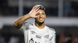 Marcos Leonardo deve deixar o Peixe. Foto: Abner Dourado/AGIF