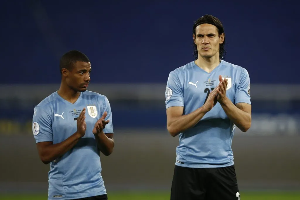 Nicolás De La Cruz ao lado de Cavani (Foto: Wagner Meier/Getty Images)