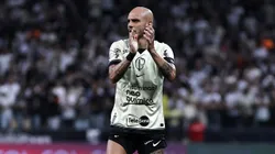 Foto: Fabio Giannelli/AGIF - Fábio Santos se aposentará no fim da temporada