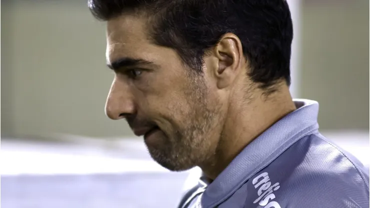 Abel Ferreira tecnico do Palmeiras durante partida contra o Internacional no estadio Arena Barueri pelo campeonato Brasileiro A 2023. Foto: Marcello Zambrana/AGIF