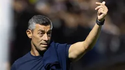 Pedro Caixinha tem interesse no mesmo alvo do Grêmio - Foto: Diogo Reis/AGIF.