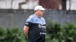 Marcelo Fernandes técnico do Santos durante treinamento no CT Rei Pelé. Fotos: Raul Baretta/ Santos FC.