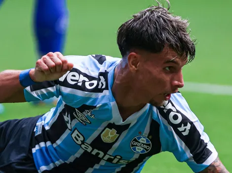 Propostas chegam na mesa por Ferreirinha e decisão é tomada pelo Grêmio