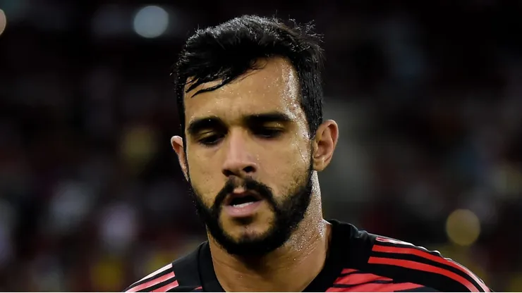 Henrique Dourado define futuro. Foto: Thiago Ribeiro/AGIF