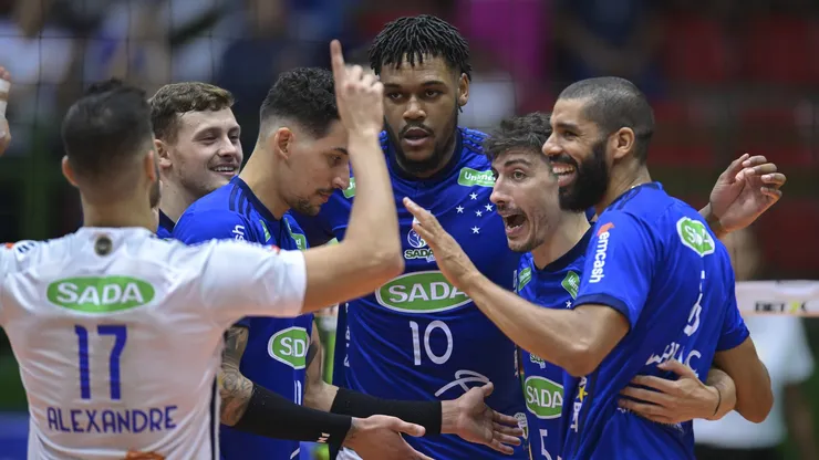 Campeão Sul-Americano, o Cruzeiro é um dos destaques do Mundial de Clubes de vôlei masculino. Reprodução/Twitter oficial do Sada Cruzeiro