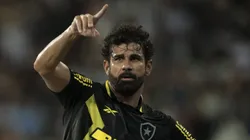 Diego Costa jogador do Botafogo durante partida contra o Cruzeiro no estadio Engenhao pelo campeonato Brasileiro A 2023. Foto: Jorge Rodrigues/AGIF