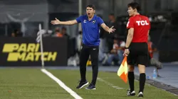 Lúcio Flávio comandando o Botafogo contra o Palmeiras. Foto: Wagner Meier/Getty Images.