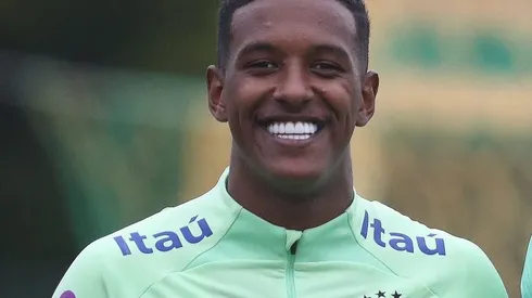 Robert Renan, zagueiro do Zenit - Foto: Rafael Ribeiro / CBF