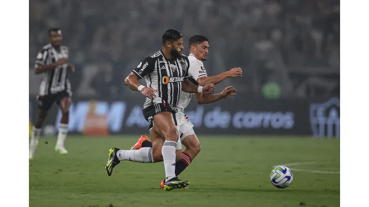 Atlético Mineiro e São Paulo duelaram no Mineirão pela 37ª rodada do Brasileiro (Foto: Gilson Lobo/AGIF)
