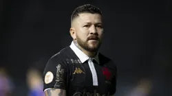 Rossi jogador do Vasco entra na mira do Sporting Cristal para 2024
