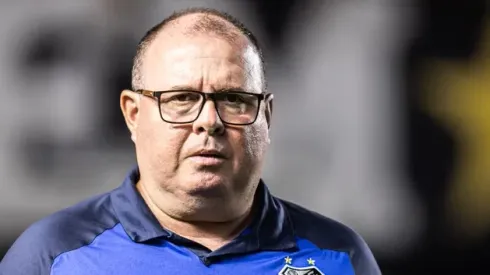 Foto: Abner Dourado/AGIF – Santos de Marcelo Fernandes tem reforço a caminho do plantel alvinegro