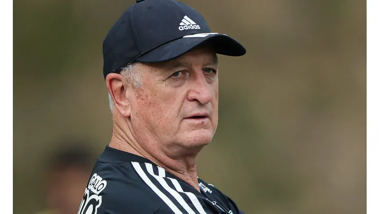 Felipão comanda treino do Atlético. Treinador tem problemas para resolver - Foto: Pedro Souza / Atlético