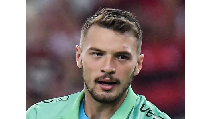 Gabriel Grando, goleiro do Grêmio, durante partida contra o Flamengo no estadio Maracana pelo campeonato Copa do Brasil 2023. Foto: Thiago Ribeiro/AGIF