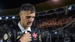 Vegetti: Centroavante do Vasco é a esperança da torcida para a permanência na elite do futebol brasileiro (Foto: Thiago Ribeiro/AGIF)