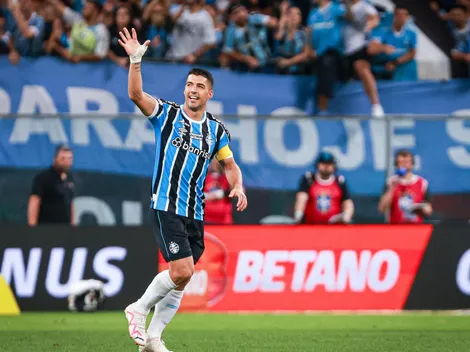 "Melhor que Lewa"; Despedida de Suárez vira assunto na Europa