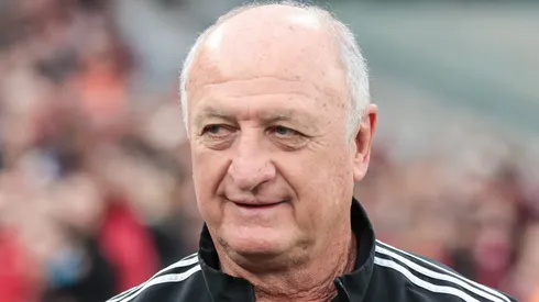 Foto: Robson Mafra/AGIF - Felipão comandando o Atlético-MG em partida pelo Campeonato Brasileiro